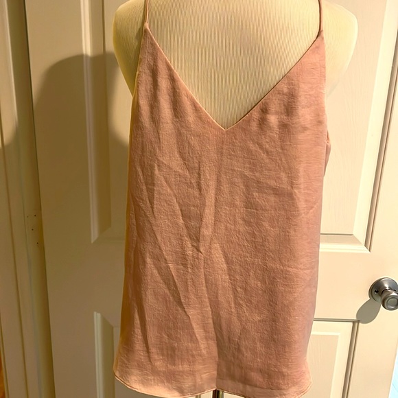 Express sz M spaghetti strap lined top -silky and classy looking - Picture 2 of 2